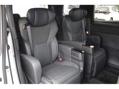 2026 Toyota ALPHARD 照片 5