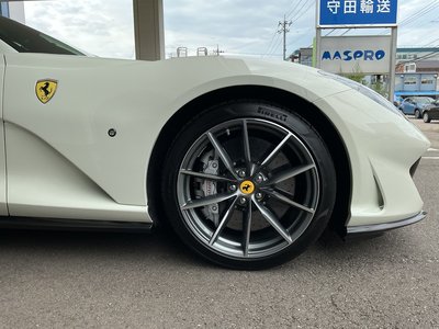 2021 Ferrari 812 GTS 照片 7