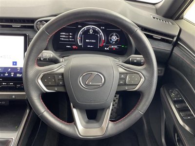 صورة 24 لـ 2024 Lexus LBX