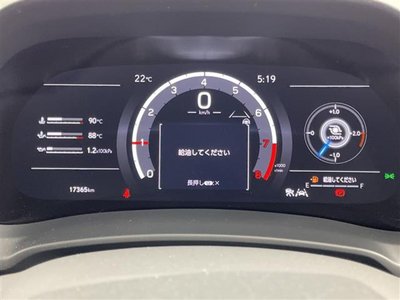 صورة 8 لـ 2024 Lexus LBX