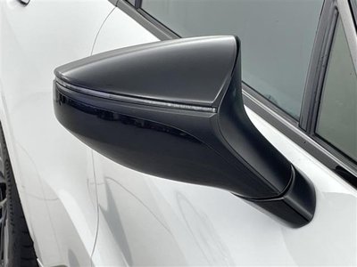 صورة 39 لـ 2024 Lexus LBX
