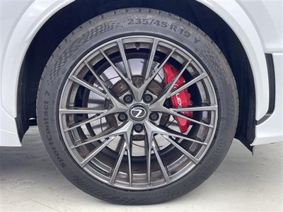 صورة 21 لـ 2024 Lexus LBX
