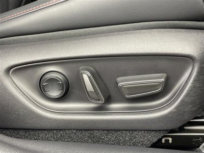 صورة 5 لـ 2024 Lexus LBX