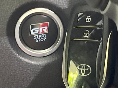 صورة 26 لـ 2023 Toyota GR COROLLA