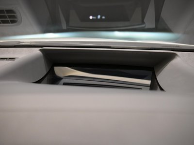 2025 Mercedes-BENZ EQE AMG photo 11