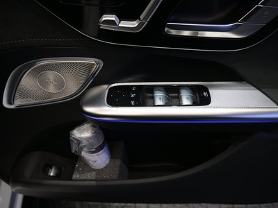 2025 Mercedes-BENZ EQE AMG thumbnail 32