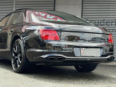 2024 Bentley FLYING SPUR — фото 10