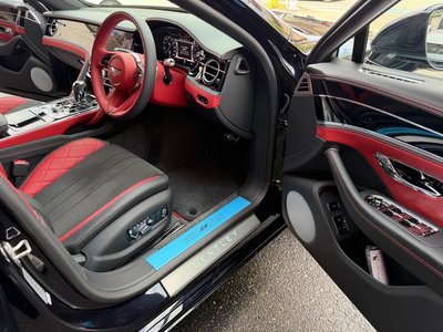 2024 Bentley FLYING SPUR — фото 13