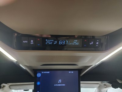 صورة 61 لـ 2025 Toyota ALPHARD