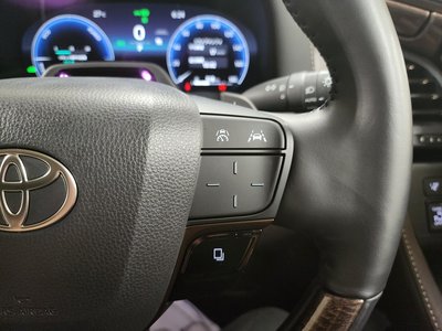 صورة 35 لـ 2025 Toyota ALPHARD