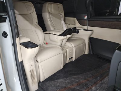 صورة 55 لـ 2025 Toyota ALPHARD