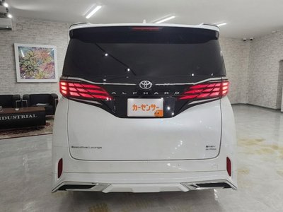صورة 18 لـ 2025 Toyota ALPHARD
