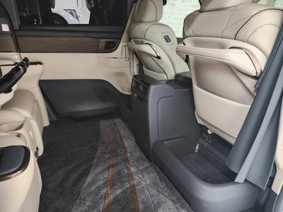 صورة 49 لـ 2025 Toyota ALPHARD