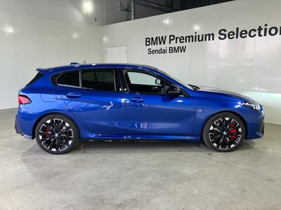 2025 BMW 1 SERIES 照片 7