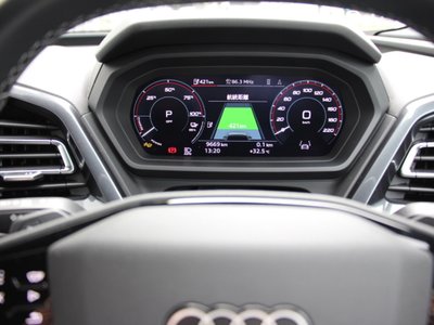 صورة 18 لـ 2025 AUDI Q4 SPORTBACK E-TRON