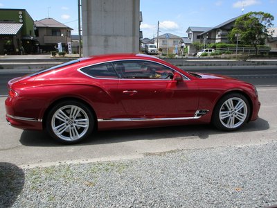 صورة 5 لـ 2019 Bentley CONTINENTAL
