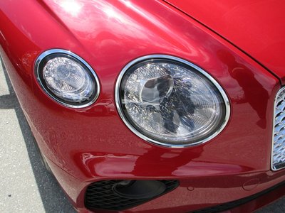 صورة 10 لـ 2019 Bentley CONTINENTAL