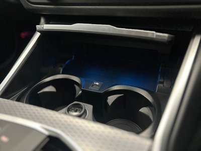 2026 BMW 3 SERIES thumbnail 35