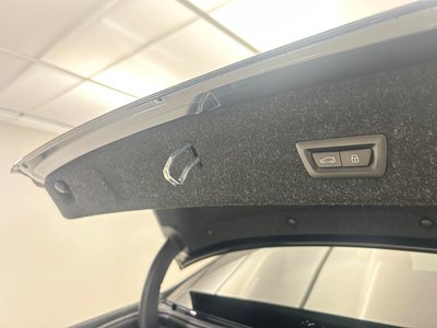 2026 BMW 3 SERIES thumbnail 18