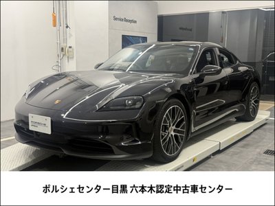 2025 Porsche TAYCAN photo 1