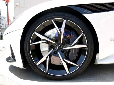 صورة 6 لـ 2020 Aston Martin DBS SUPERLEGGERA