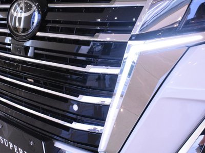 صورة 37 لـ 2023 Toyota LAND CRUISER PRADO