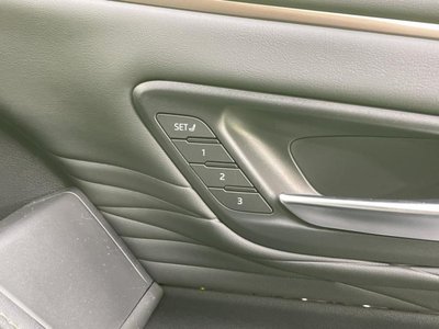 صورة 32 لـ 2025 Toyota ALPHARD