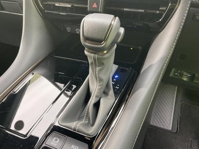 صورة 30 لـ 2025 Toyota ALPHARD