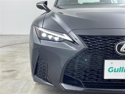 2023 Lexus IS thumbnail 37