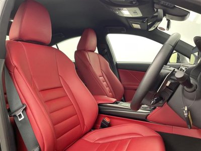 2023 Lexus IS photo 15