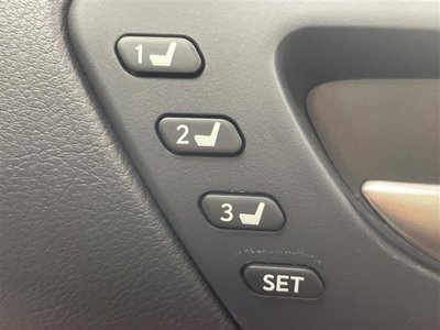2023 Lexus IS photo 8