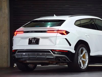 2019 Lamborghini URUS — фото 45