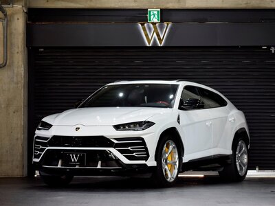 2019 Lamborghini URUS — фото 1