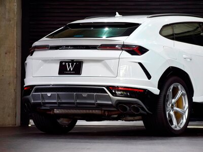 2019 Lamborghini URUS — фото 43