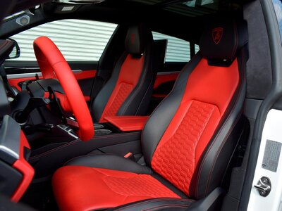 2019 Lamborghini URUS — фото 65