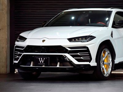 2019 Lamborghini URUS — фото 6