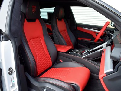 2019 Lamborghini URUS — фото 67