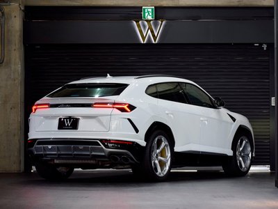 2019 Lamborghini URUS — фото 44