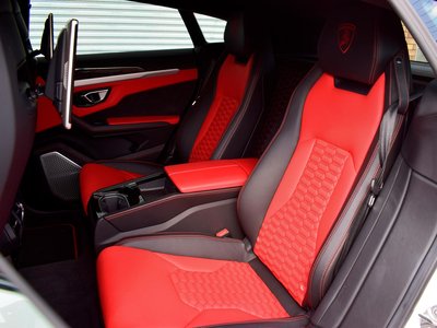 2019 Lamborghini URUS — фото 72