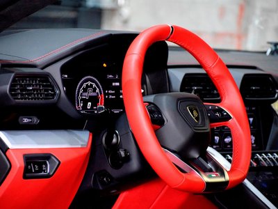 2019 Lamborghini URUS — фото 48