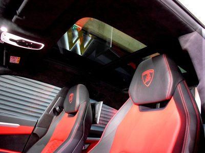 2019 Lamborghini URUS — фото 64