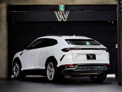 2019 Lamborghini URUS — фото 33