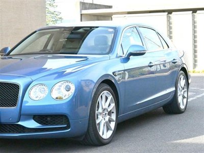 صورة 4 لـ 2018 Bentley FLYING SPUR