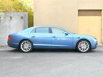 صورة 14 لـ 2018 Bentley FLYING SPUR