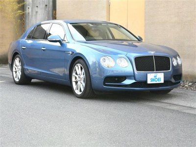 صورة 11 لـ 2018 Bentley FLYING SPUR