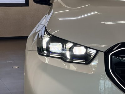2025 BMW M5 TOURING photo 17