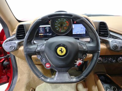 صورة 11 لـ 2010 Ferrari 458 ITALIA