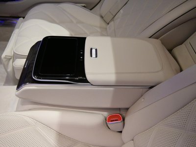 2025 Mercedes-BENZ S-CLASS MAYBACH thumbnail 50