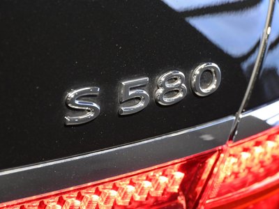 2025 Mercedes-BENZ S-CLASS MAYBACH thumbnail 63