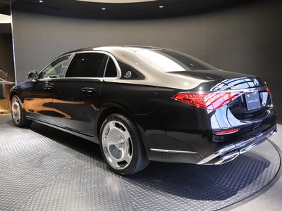 2025 Mercedes-BENZ S-CLASS MAYBACH photo 7